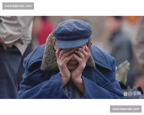 在失利的赛场边整理心碎与不甘继续前行的勇气与希望重生的夜晚里 在失利的赛场边整理心碎与不甘继续前行的勇气与希望重生的夜晚里