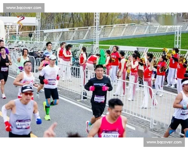 奔跑六朝古都南京马拉松激活城市活力新篇章全民参与体育文化盛会 奔跑六朝古都南京马拉松激活城市活力新篇章全民参与体育文化盛会