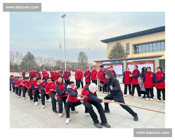 一场拔河比赛背后关于团结坚持与逆境成长的青春故事记忆拼搏瞬间 一场拔河比赛背后关于团结坚持与逆境成长的青春故事记忆拼搏瞬间